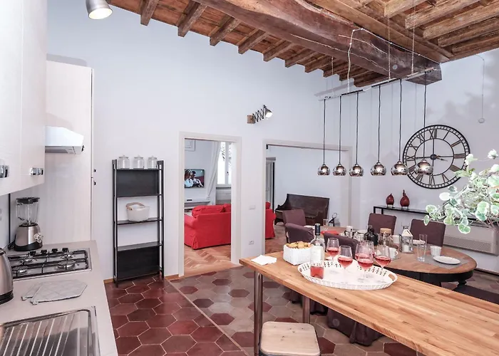 Trastevere Wonderful 3br Апартаменты