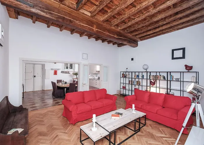 Trastevere Wonderful 3br Апартаменты Рим