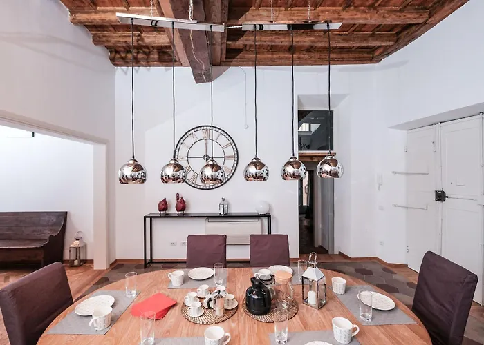 Trastevere Wonderful 3br Апартаменты Рим